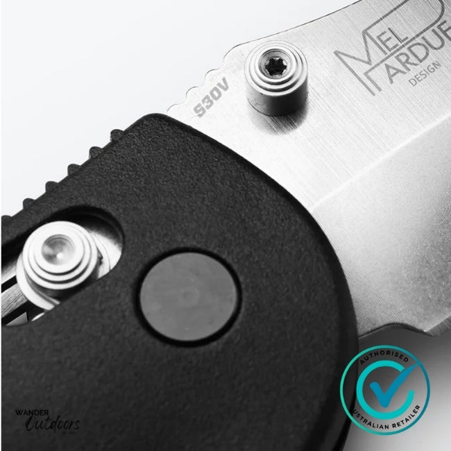 Benchmade 551-S30V Griptilian Axis Folding Knife | Close Up of Axis Lock