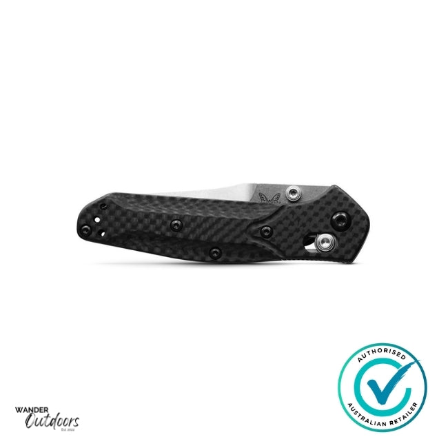 Benchmade 945-2 Mini Osborne, Axis Folding Knife, Carbon Fibre | Folded