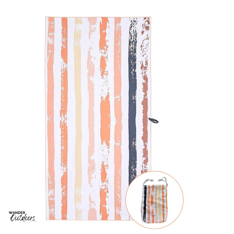 Newlyfe Beach Towel & Pouch Coral Bay