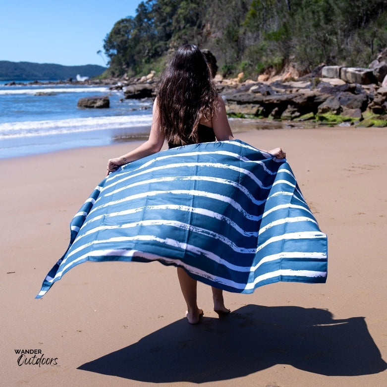 Newlyfe Sand Free Microfibre Beach Towel Palm Cove