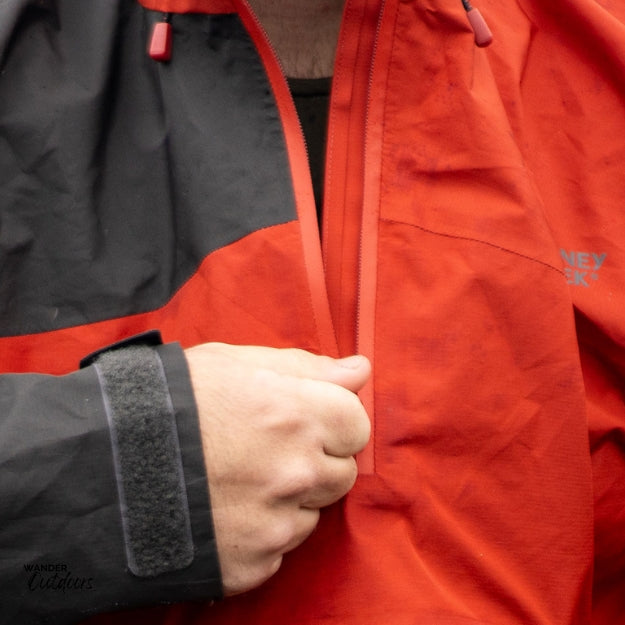 Stoney Creek Stow It Pro Jacket Ketchup Black Close Up of Zip