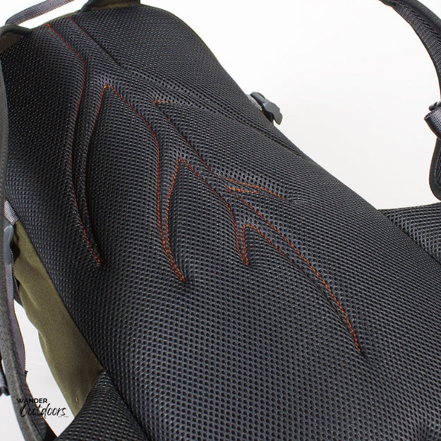 Stoney Creek Whirinaki 25 Pack Bayleaf Back Support Close Up