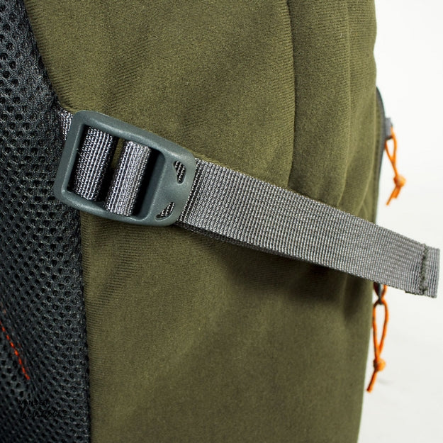 Stoney Creek Whirinaki 25 Pack Bayleaf Straps
