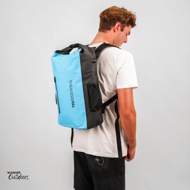 The Aussie Pal - Insulated 20L Cooler 2in1 Backpack in Blue worn as backpack