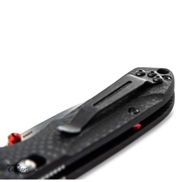 Benchmade 565-1 Mini Freek Axis Folding Knife - Carbon Fibre Handle Flat Lay Folded Clip Close Up