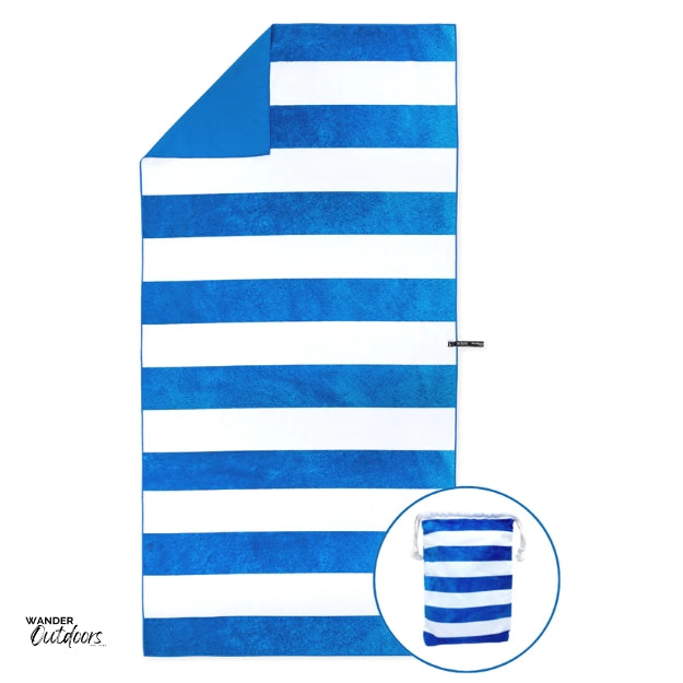 Newlyfe Beach Towel & Pouch Bondi with pouch in the corner