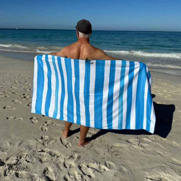 Newlyfe Beach Towel & Pouch Noosa on the beach