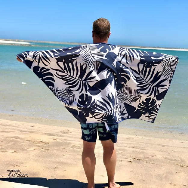 Newlyfe Beach Towel & Pouch Oahu on the beach