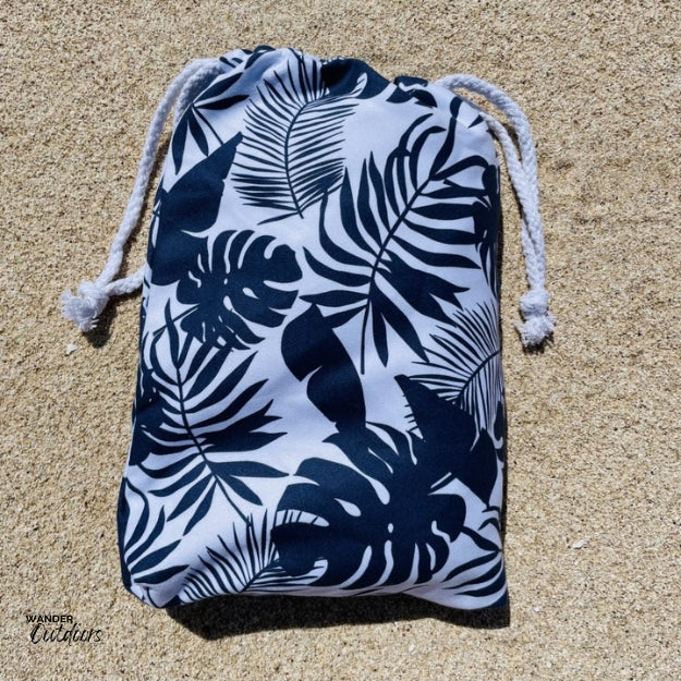 Newlyfe Beach Towel & Pouch Oahu Pouch