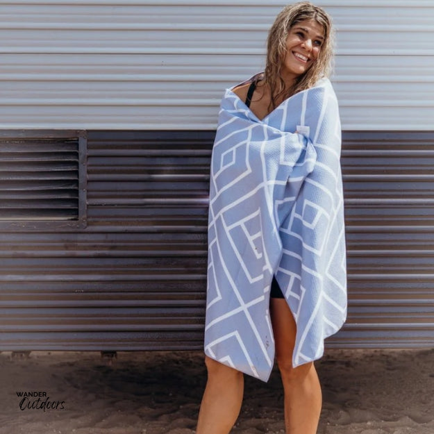 Newlyfe Waffle Weave Bath Towel Blue at the Caravan