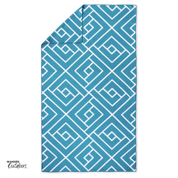 Newlyfe Waffle Weave Bath Towel Teal Flat Lay