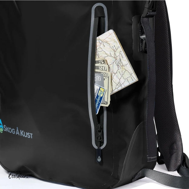 SkogAKust BackSåk - Waterproof Black Backpack Secure Waterproof Zip