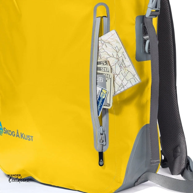 SkogAKust BackSåk - Waterproof Yellow Backpack Secure Waterproof Pocket