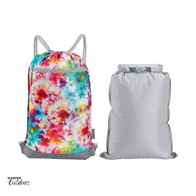 SkogAKust GymSåk 2-in-1 dry bag drawstring bag with tie-dye design, gym bag with removable waterproof dry bag displayed next to it