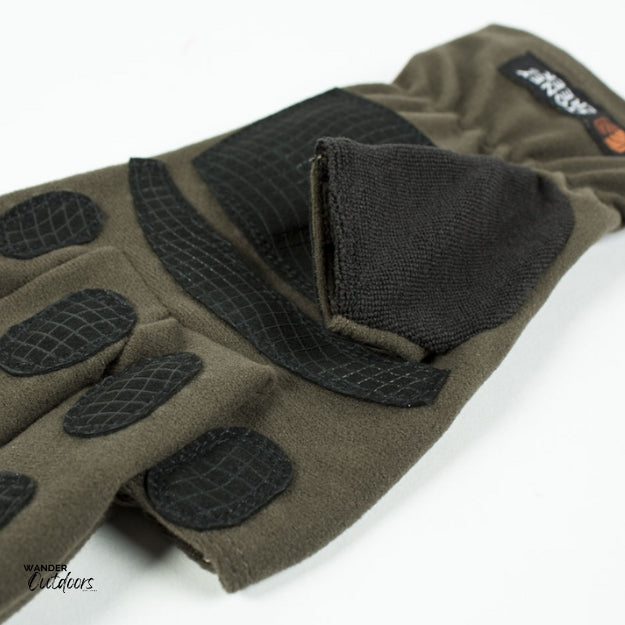 Stoney Creek All Season Gloves in Bayleaf close up of palm