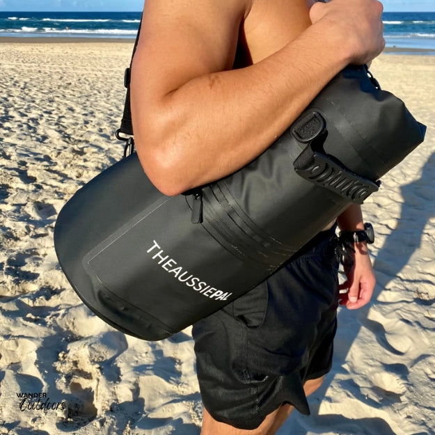 The Aussie Pal - Insulated 15L Cooler Esky Bag on Beach