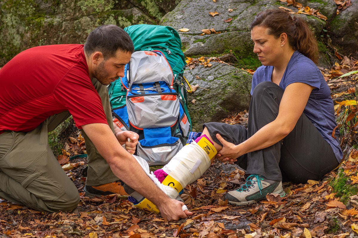 Adventure Medical Kits Mountain Series - Guide - Wander Outdoors
