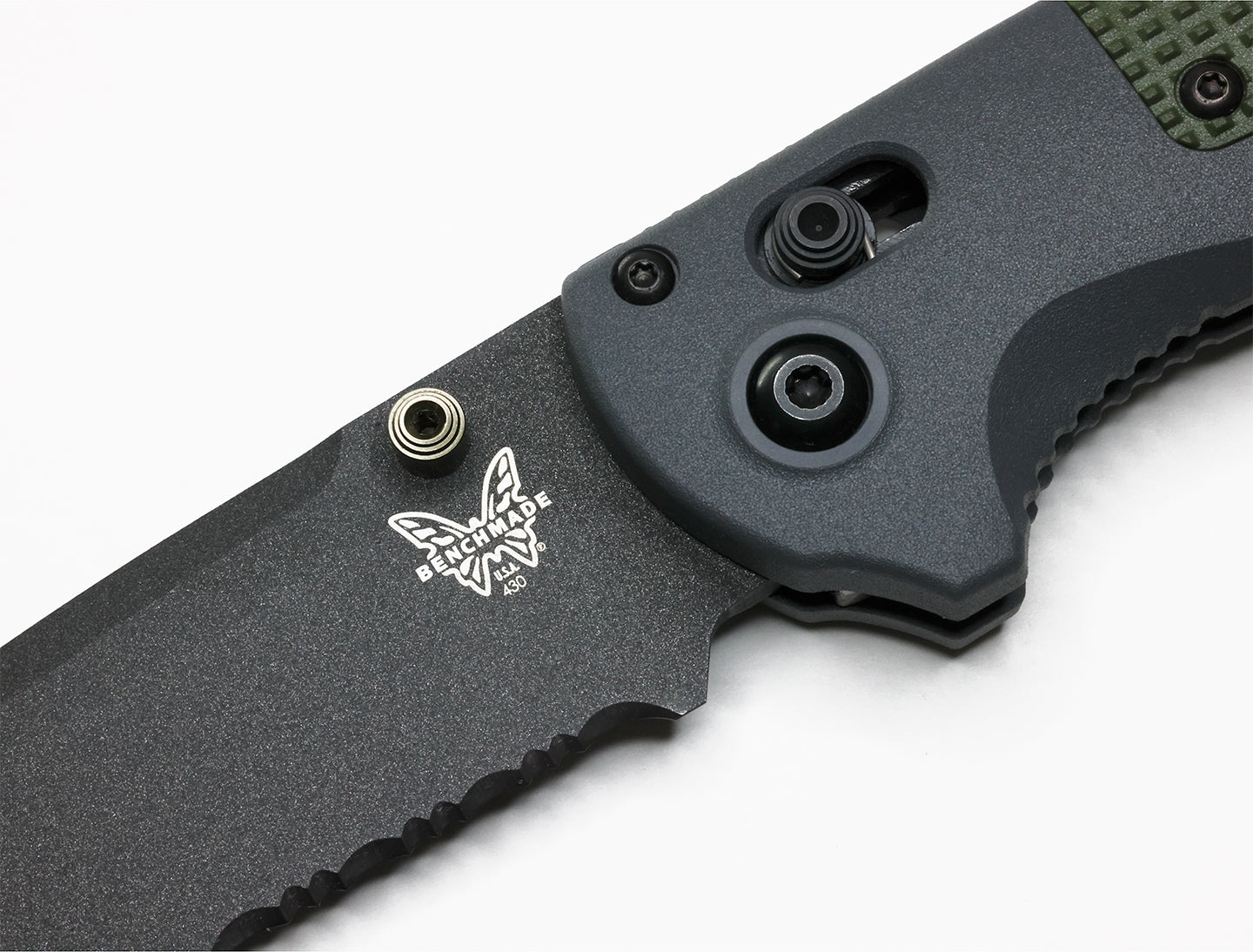 Benchmade 430SBK Redoubt Axis Folding Knife - Part Serrated Blade - Wander Outdoors
