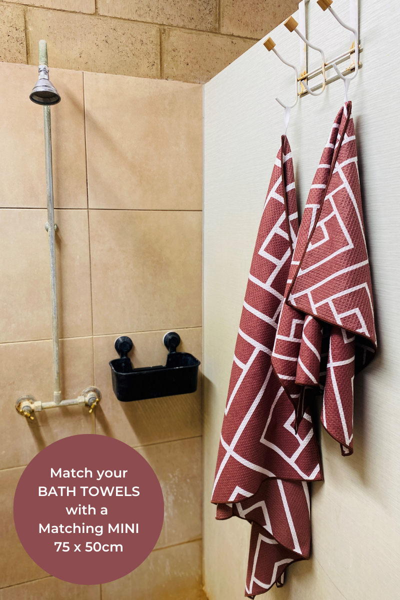 Newlyfe Rust Bath Towel - Wander Outdoors