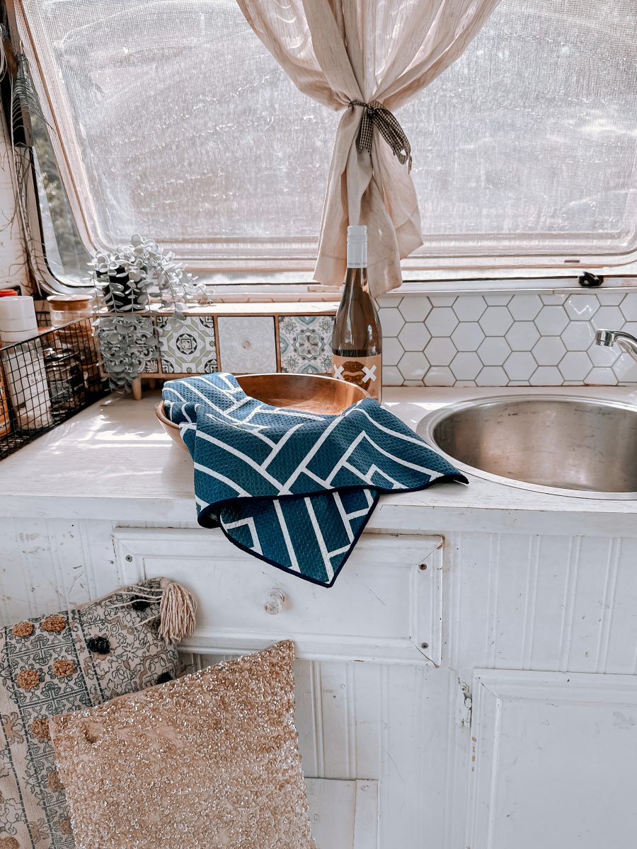 Newlyfe Navy Mini Multi Purpose Towel - Wander Outdoors